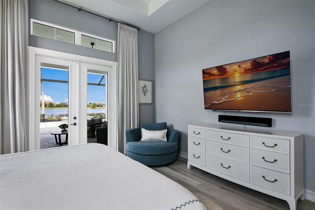 8134 PAVIA WAY, Bradenton, FL 34202