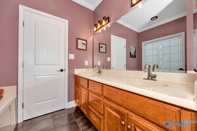 14984 Old Banford Street, Athens, AL 35613