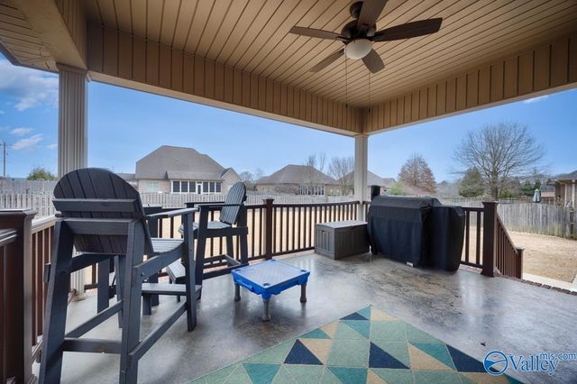 14984 Old Banford Street, Athens, AL 35613