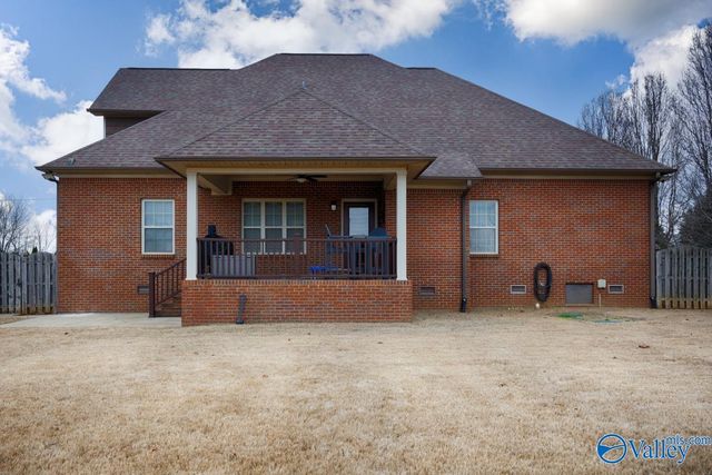 14984 Old Banford Street, Athens, AL 35613
