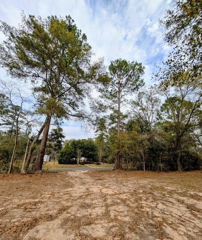 5544 Tall Pine Road, Navasota, TX 77868