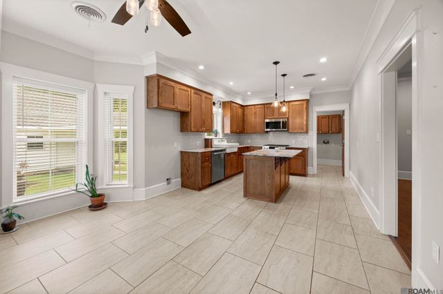38371 Welsh Dr, Prairieville, LA 70769