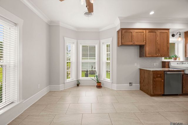 38371 Welsh Dr, Prairieville, LA 70769
