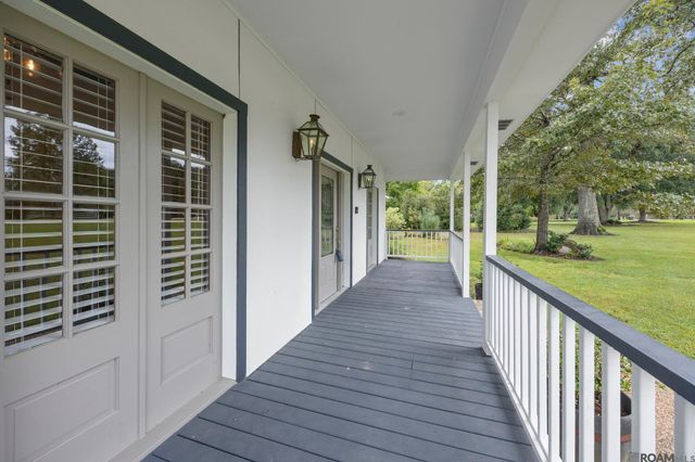 38371 Welsh Dr, Prairieville, LA 70769