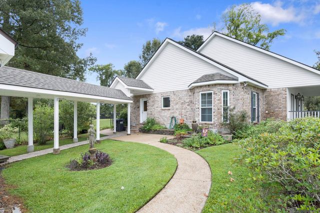 38371 Welsh Dr, Prairieville, LA 70769