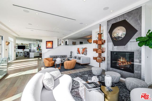 31555 Pacific Coast Highway, Malibu, CA 90265