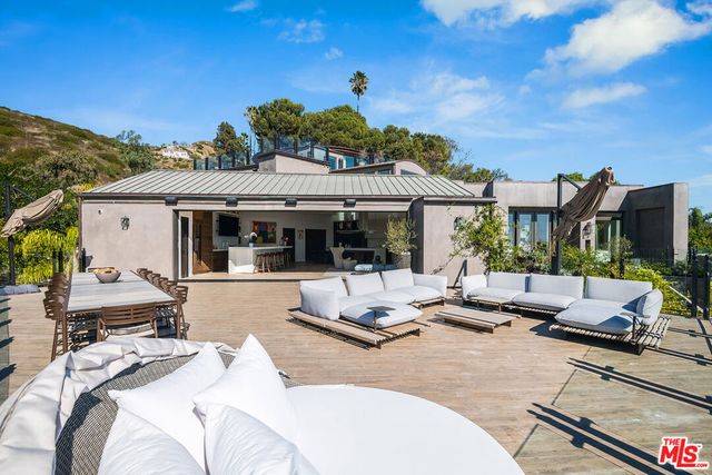 31555 Pacific Coast Highway, Malibu, CA 90265