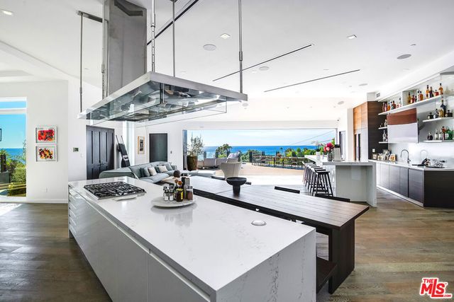 31555 Pacific Coast Highway, Malibu, CA 90265