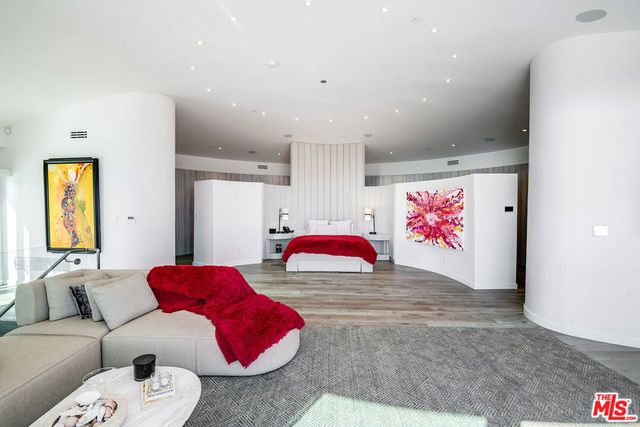 31555 Pacific Coast Highway, Malibu, CA 90265