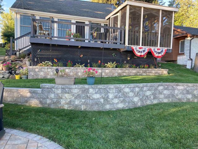 8917 E Circle Drive S Drive, Syracuse, IN 46567