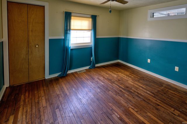 8917 E Circle Drive S Drive, Syracuse, IN 46567