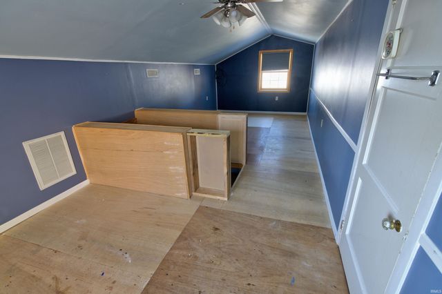 8917 E Circle Drive S Drive, Syracuse, IN 46567