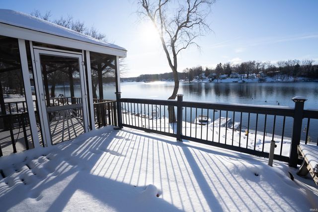 8917 E Circle Drive S Drive, Syracuse, IN 46567