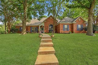 2030 Deer Run, Denison, TX 75020