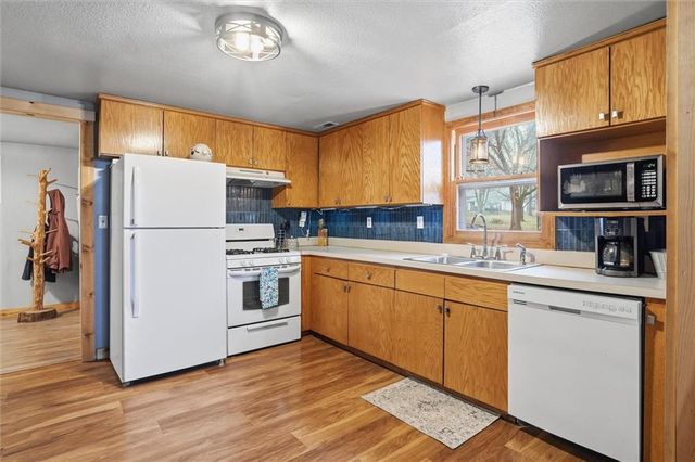 230 Elmore Street, Lecompton, KS 66050