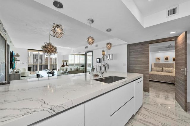 1830 S Ocean Dr 1403, Hallandale Beach, FL 33009