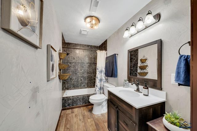 4400 BERINGER DR, Rapid City, SD 57703