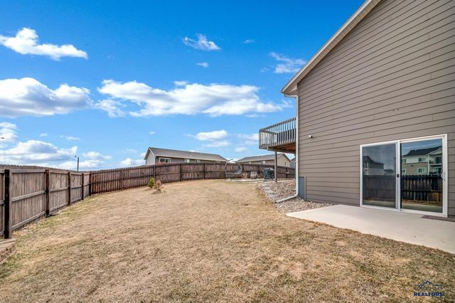 4400 BERINGER DR, Rapid City, SD 57703