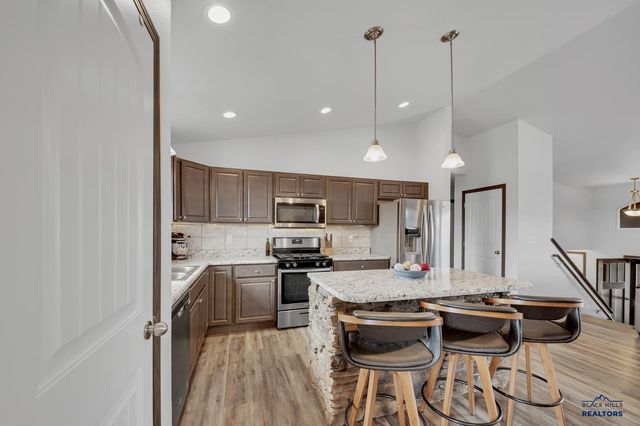 4400 BERINGER DR, Rapid City, SD 57703