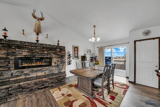 4400 BERINGER DR, Rapid City, SD 57703