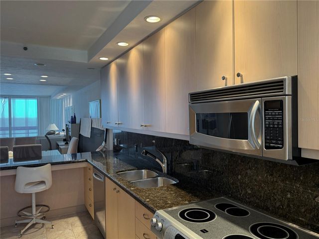1135 GULF OF MEXICO DRIVE 505, Longboat Key, FL 34228