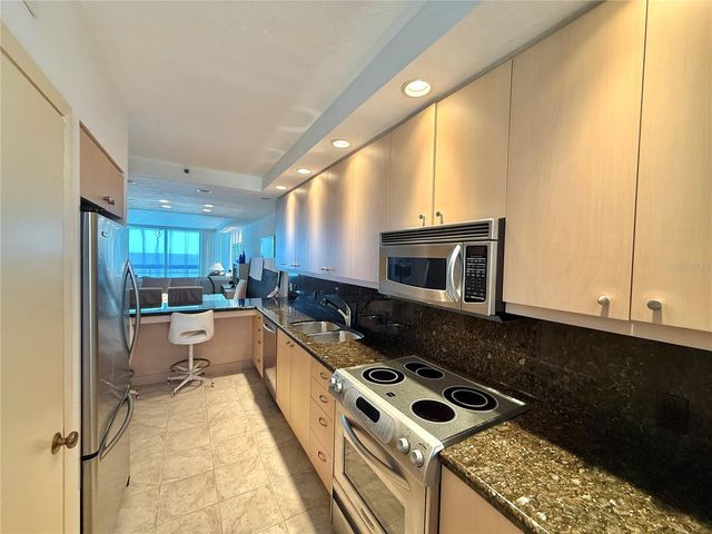 1135 GULF OF MEXICO DRIVE 505, Longboat Key, FL 34228
