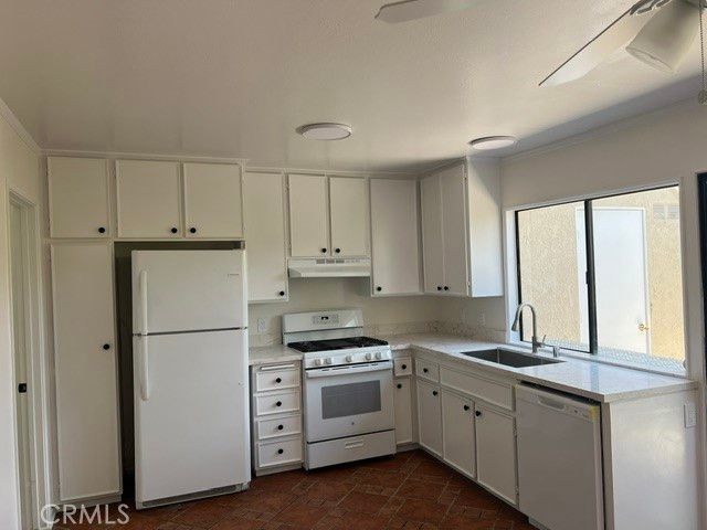 31 Meadowgrass, Irvine, CA 92604
