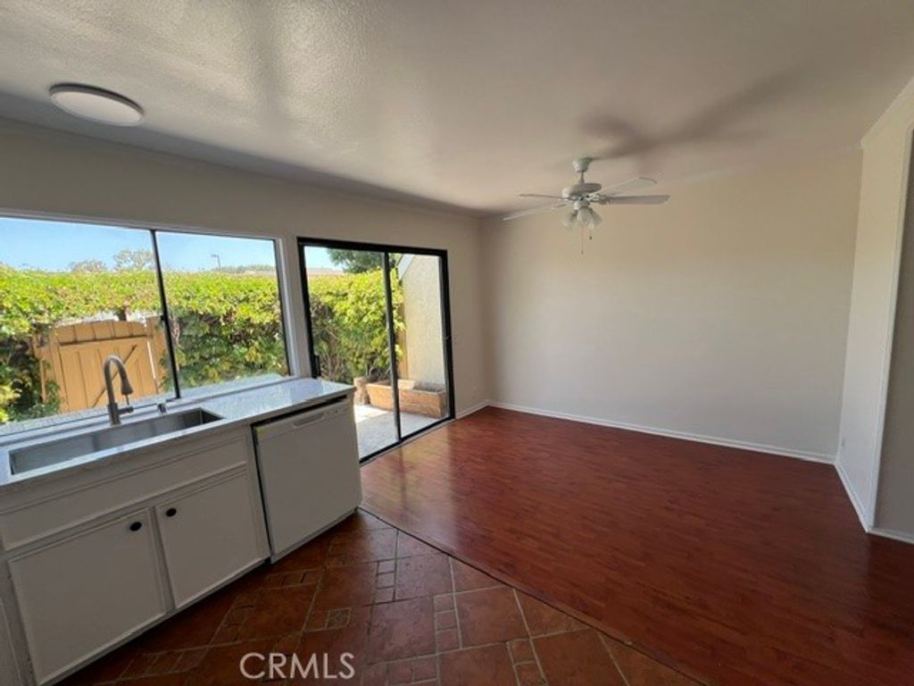 31 Meadowgrass, Irvine, CA 92604 — photo 4