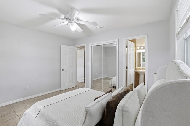 3921 SE 14TH TERRACE, Gainesville, FL 32641