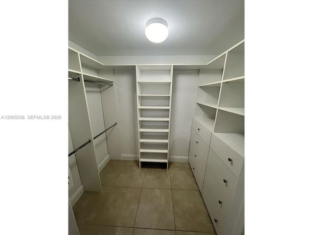 60 SW 13th Street 3219, Miami, FL 33130