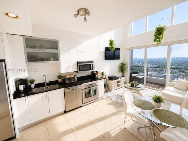 60 SW 13th Street 3219, Miami, FL 33130