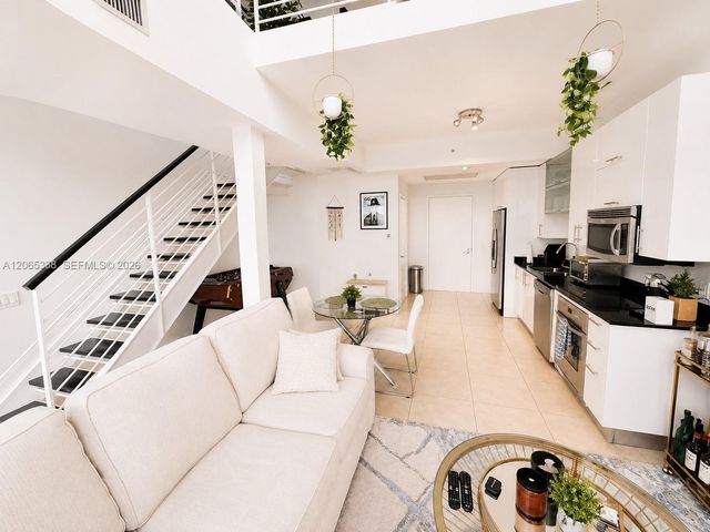 60 SW 13th Street 3219, Miami, FL 33130