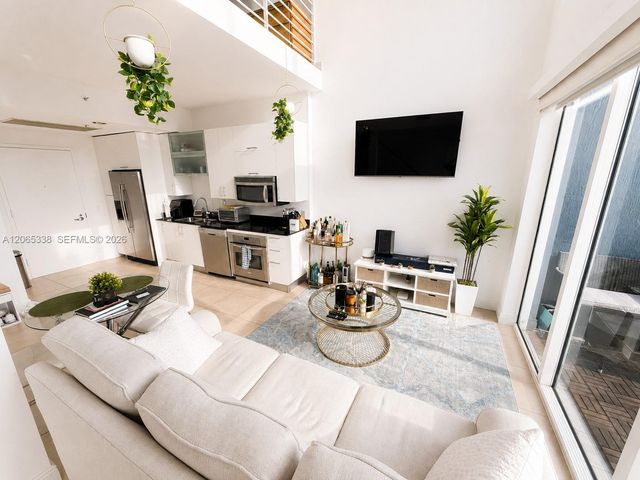 60 SW 13th Street 3219, Miami, FL 33130