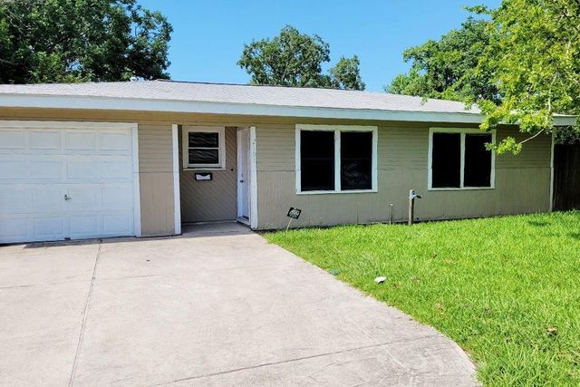 2101 Glendale Ave, La Marque, TX 77568