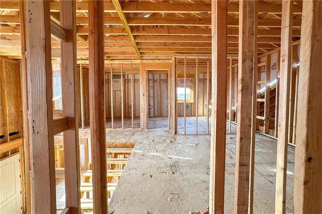 21926 W 99th Terrace, Lenexa, KS 66220