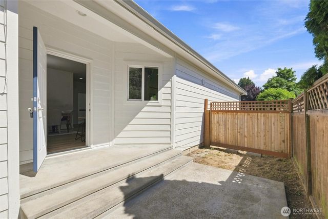 1463 Woodfield Place, Lynden, WA 98264