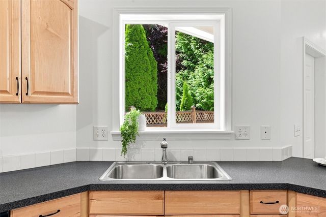 1463 Woodfield Place, Lynden, WA 98264