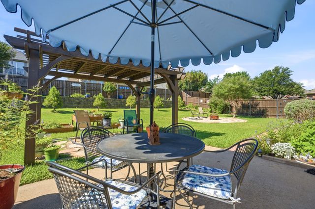 8705 Tiercels Drive, Mckinney, TX 75072