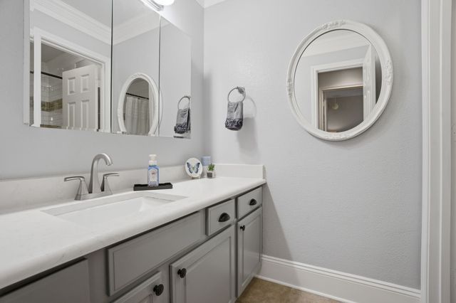 8705 Tiercels Drive, Mckinney, TX 75072