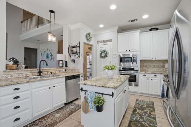 8705 Tiercels Drive, Mckinney, TX 75072