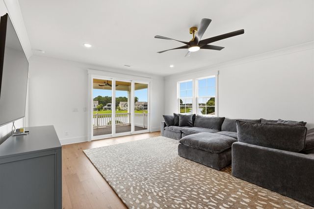 896 Waterbridge Blvd., Myrtle Beach, SC 29579