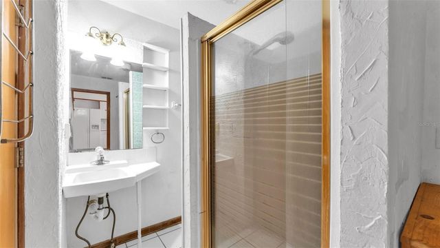 614 E CRAWFORD STREET, Lakeland, FL 33805