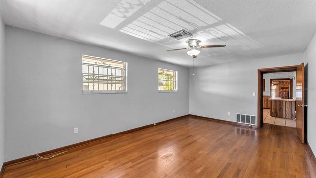 614 E CRAWFORD STREET, Lakeland, FL 33805