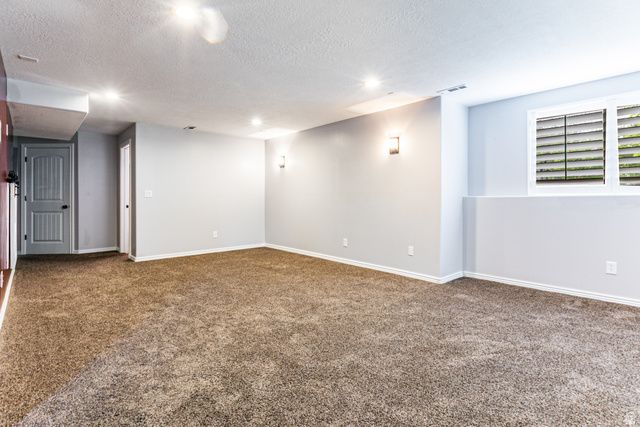3031 W 2325 S, West Haven, UT 84401