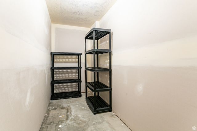 3031 W 2325 S, West Haven, UT 84401