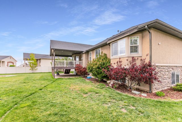 3031 W 2325 S, West Haven, UT 84401