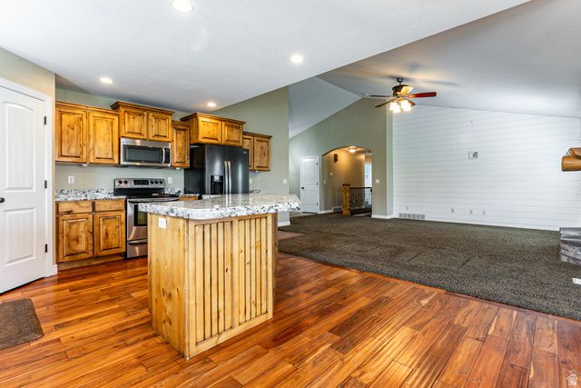 3031 W 2325 S, West Haven, UT 84401