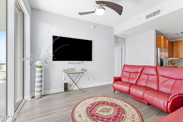 1431 RIVERPLACE Boulevard 3002, Jacksonville, FL 32207