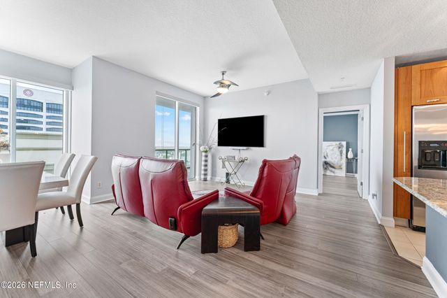 1431 RIVERPLACE Boulevard 3002, Jacksonville, FL 32207