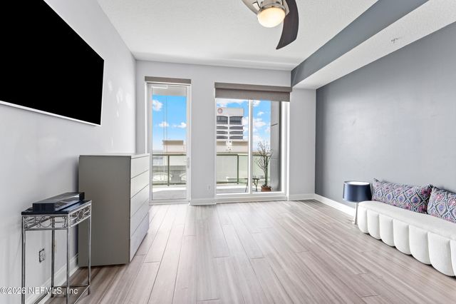 1431 RIVERPLACE Boulevard 3002, Jacksonville, FL 32207